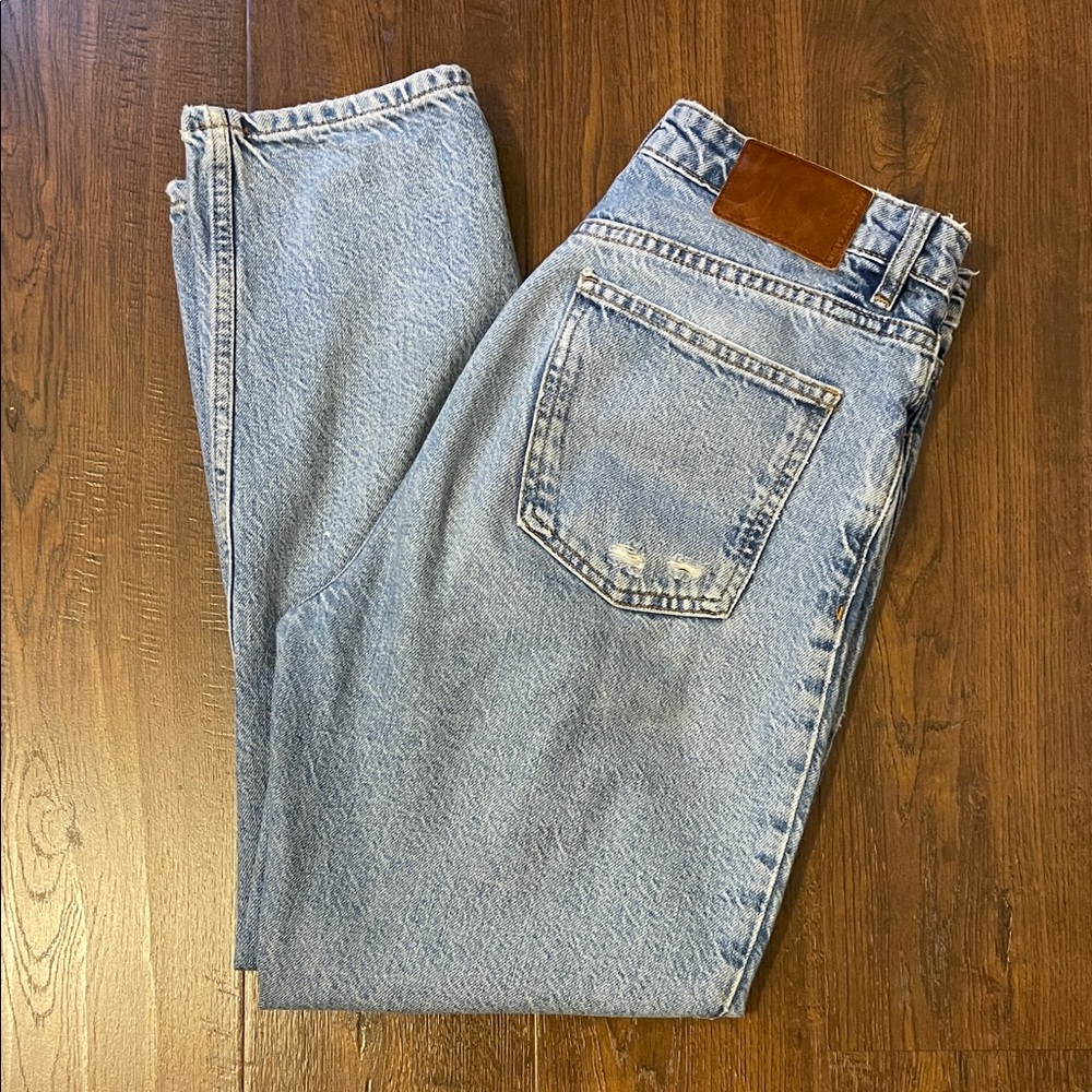 Zara Light Blue Ripped 90’s Mom Fit Jeans